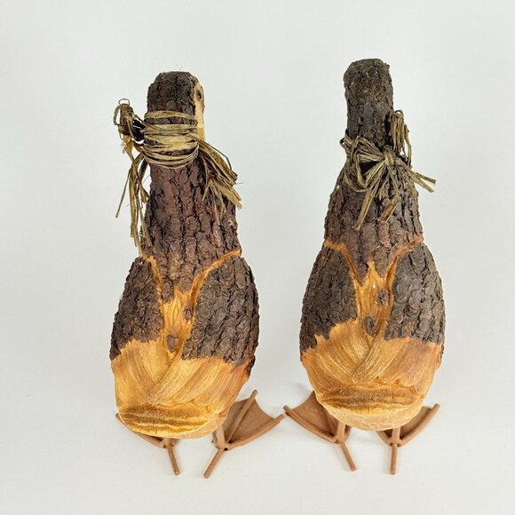 Rustic Style 2 Wood Duck Handcrafted Decor With Bark Like Texture Metal Feet - Picture 11 of 15